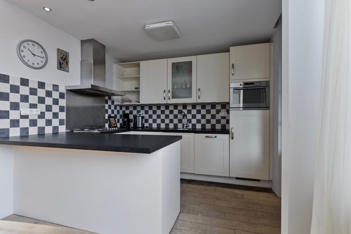 Foto 12 van Utrechtstraat 1