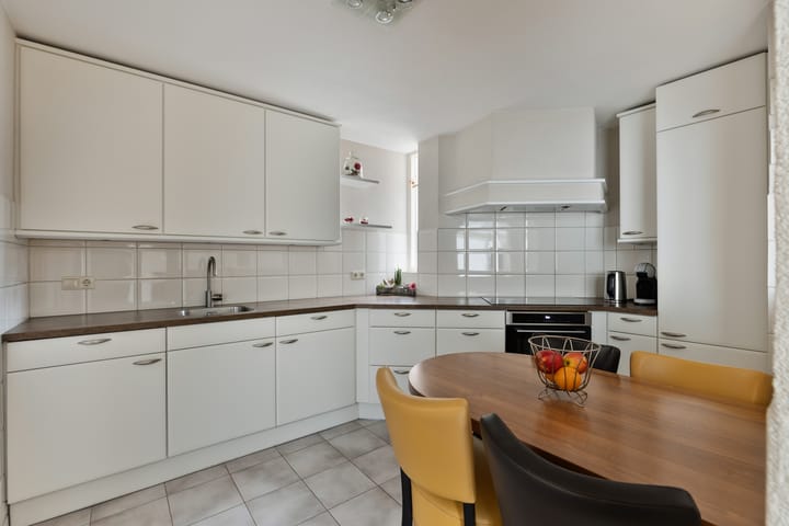 Foto 13 van Albert Schweitzerstraat 37