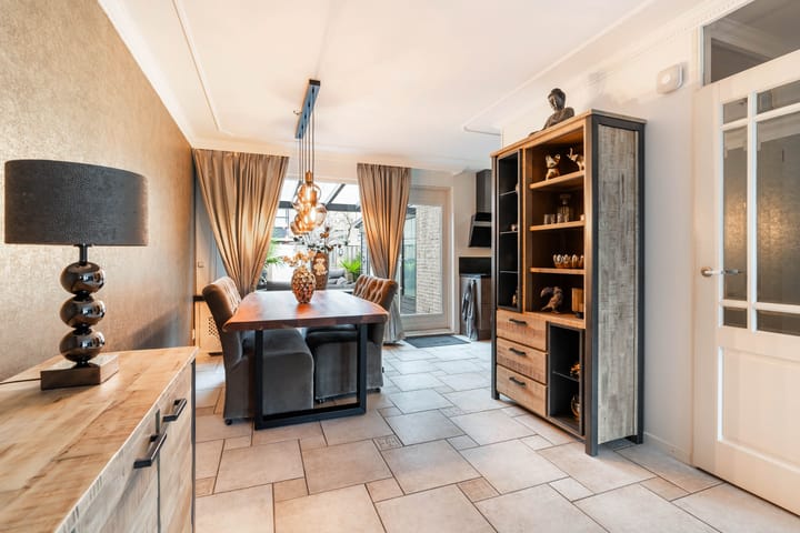 Foto 11 van Lesothostraat 2