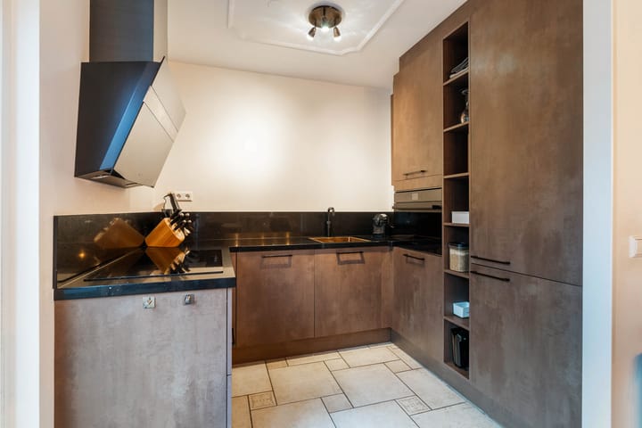 Foto 15 van Lesothostraat 2