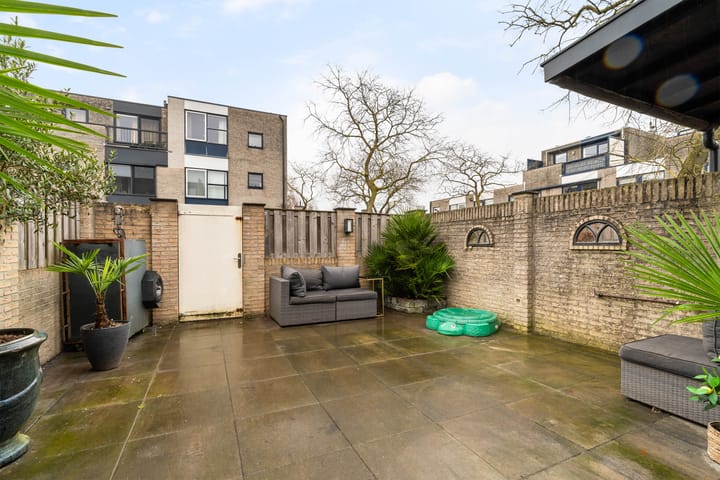 Foto 20 van Lesothostraat 2