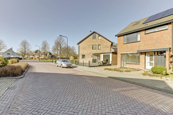 Foto 7 van Lancasterdreef 3