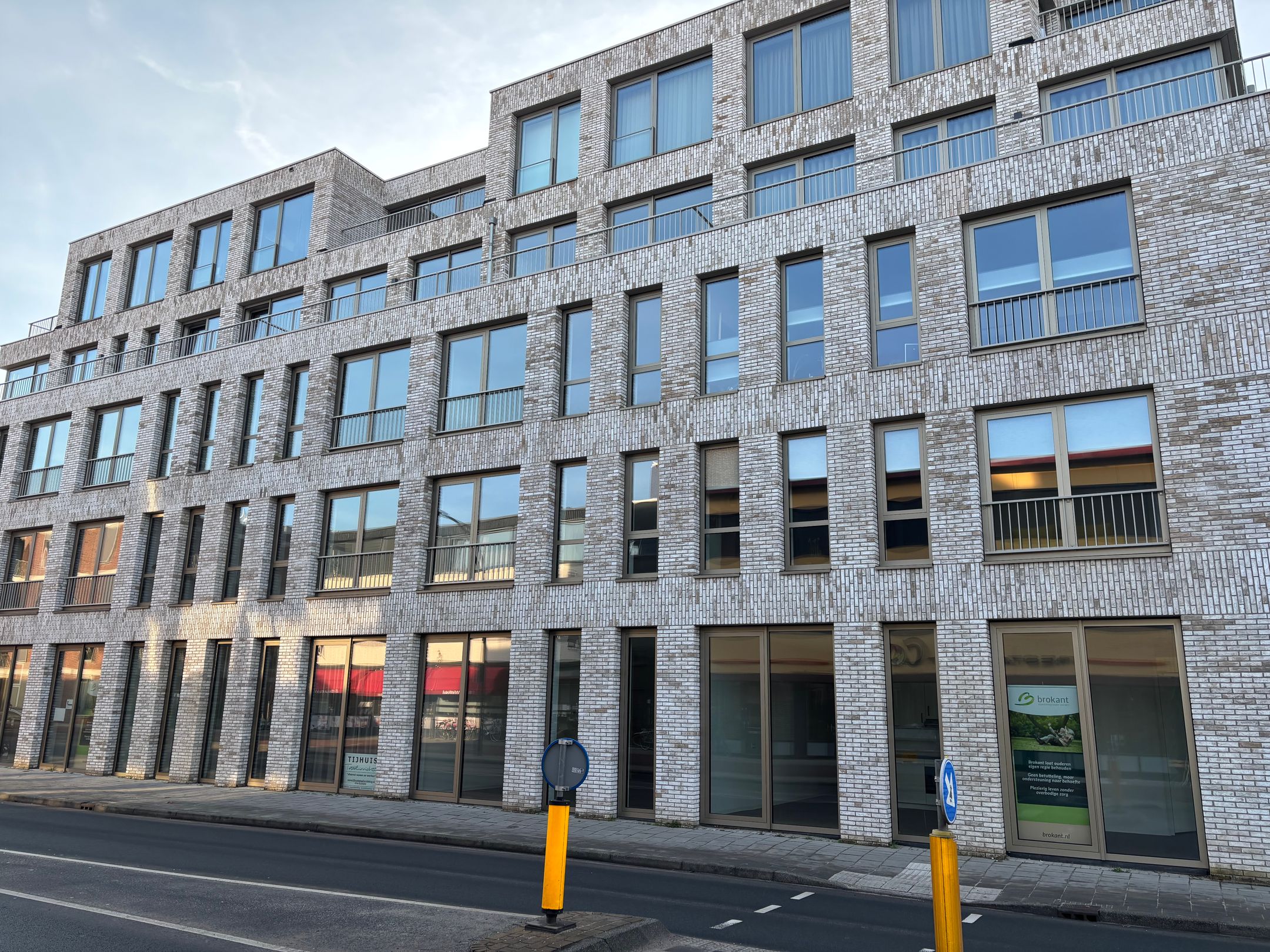 Foto 24 van Brugstraat 36