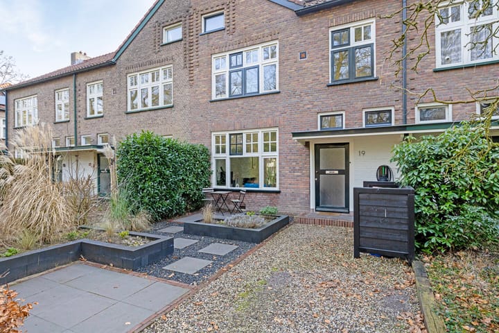 Foto 30 van Polhoutlaan 19