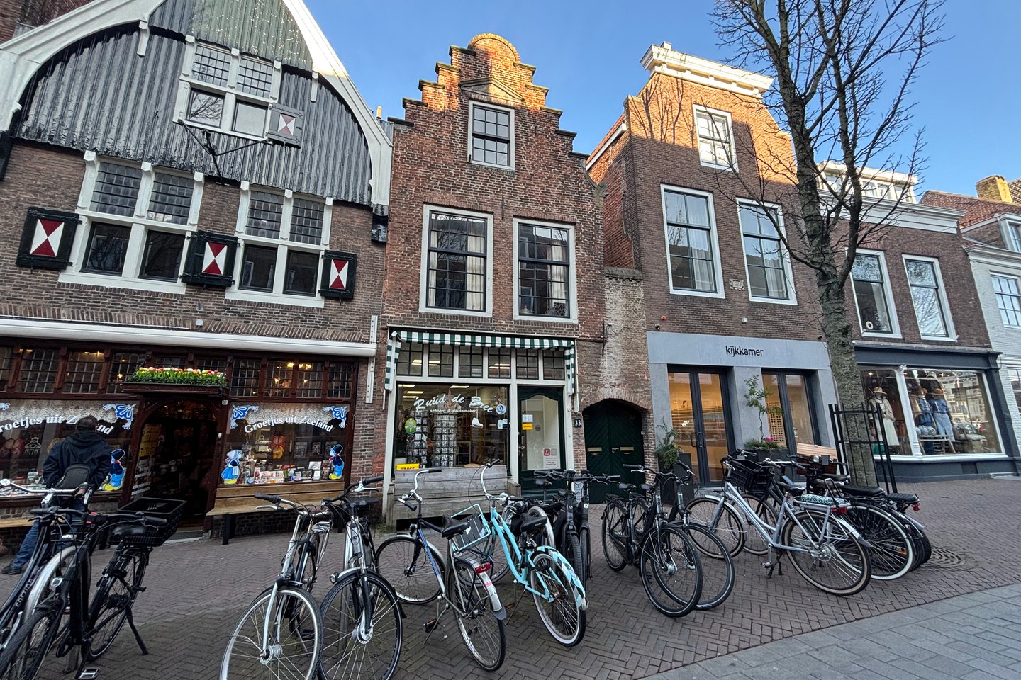 Bekijk foto 1 van Segeersstraat 33