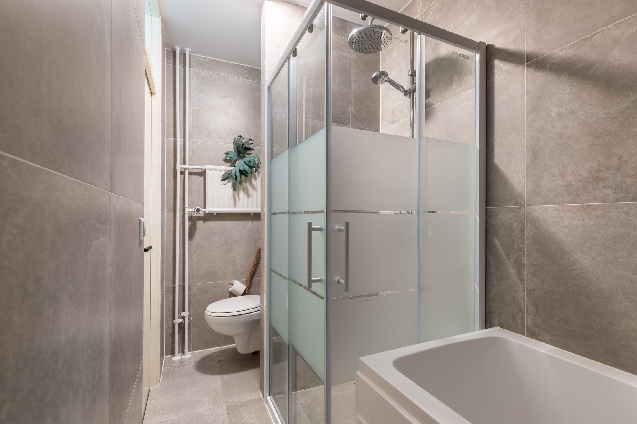 Foto 3 van Bredenoord 142