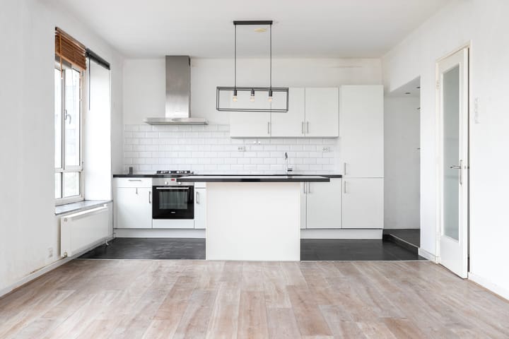 Foto 2 van Bloemenburgerhof 15