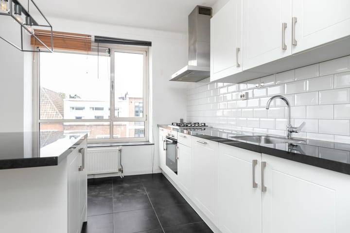 Foto 8 van Bloemenburgerhof 15