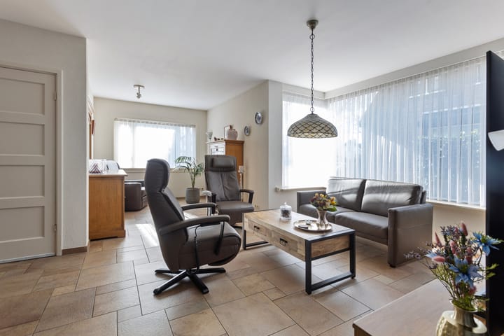 Foto 3 van Leemweg 39