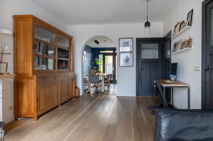 Foto 20 van Valkenierslaan 145