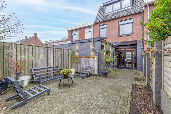 Foto 60 van Valkenierslaan 145