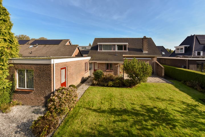 Foto 2 van Ermgardlaan 7