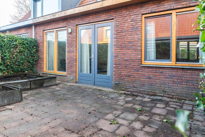 Foto 44 van Johannes Vermeerstraat 16