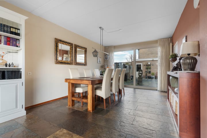 Foto 19 van Valeriusstraat 12