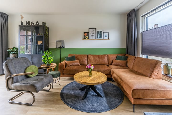 Foto 3 van Leliestraat 8