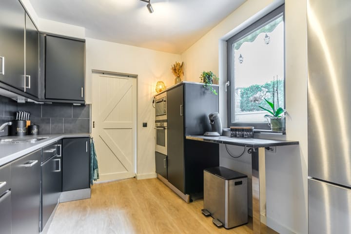 Foto 13 van Leliestraat 8