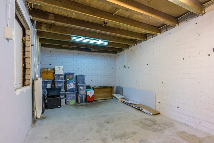 Foto 30 van Leliestraat 8