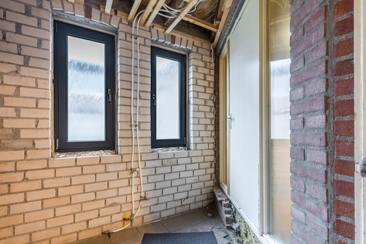 Foto 32 van Leliestraat 8