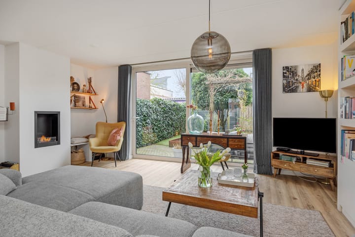 Foto 5 van Schout van Vertaingstraat 11