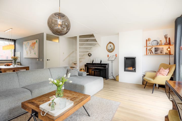 Foto 9 van Schout van Vertaingstraat 11