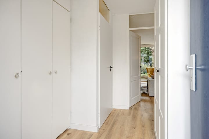 Foto 17 van Schout van Vertaingstraat 11