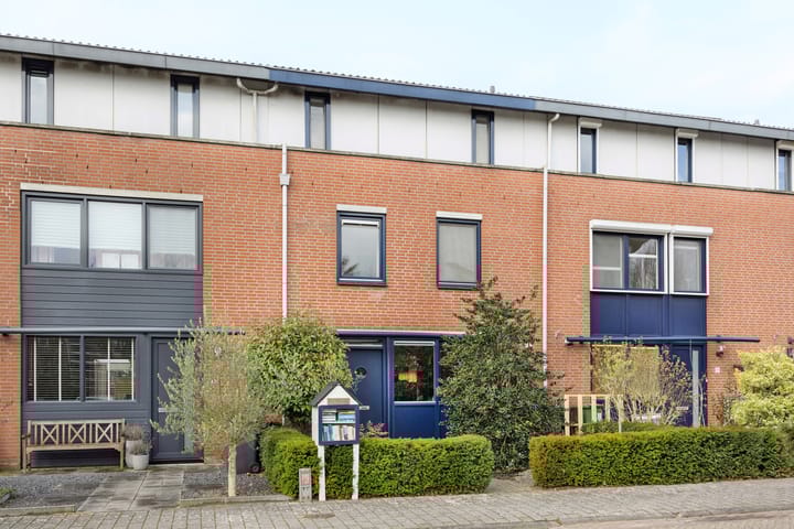 Foto 42 van Schout van Vertaingstraat 11