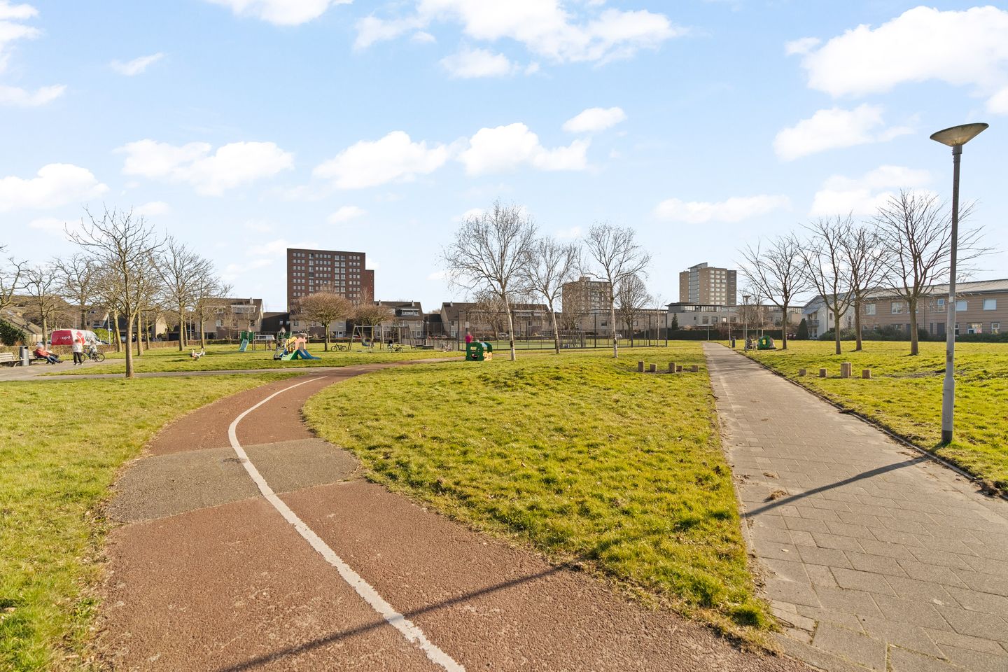 Foto 34 van Max Woiskistraat 3