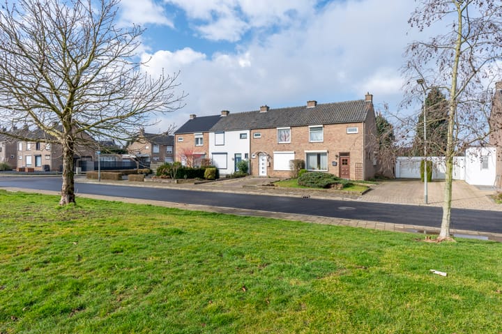 Foto 3 van Kerkvoor 20