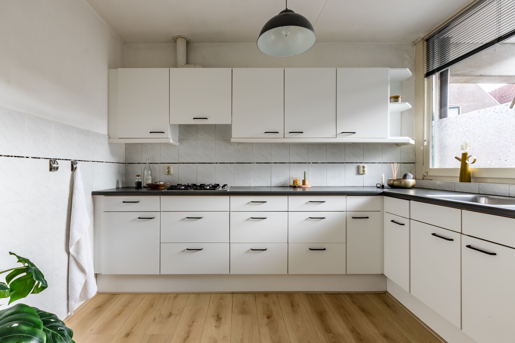 Foto 12 van Canadaplein 15