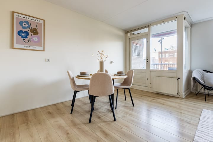 Foto 19 van Canadaplein 15