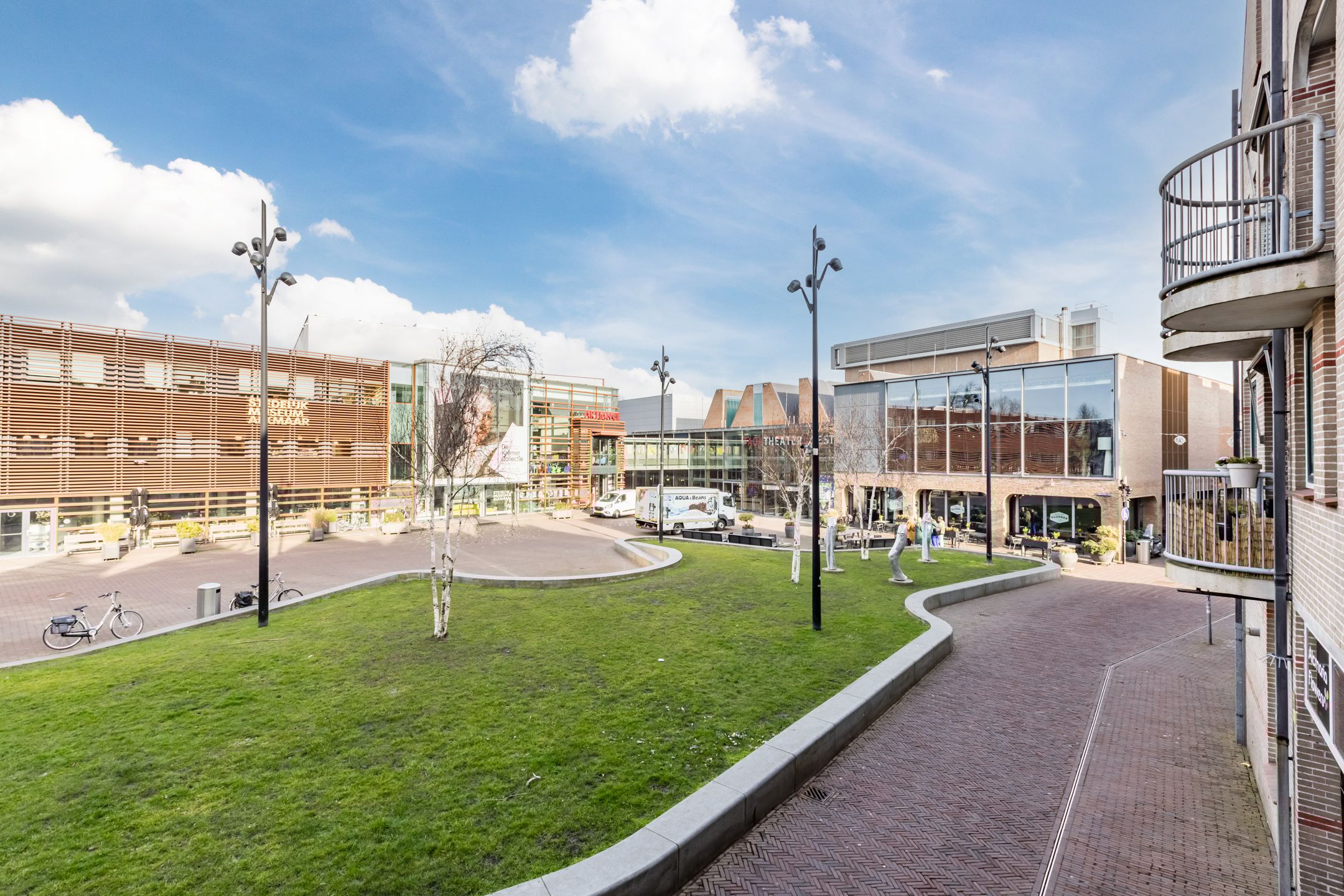 Foto 36 van Canadaplein 15