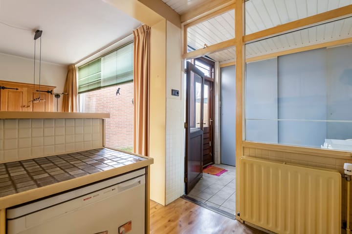 Foto 8 van Julianalaan 26