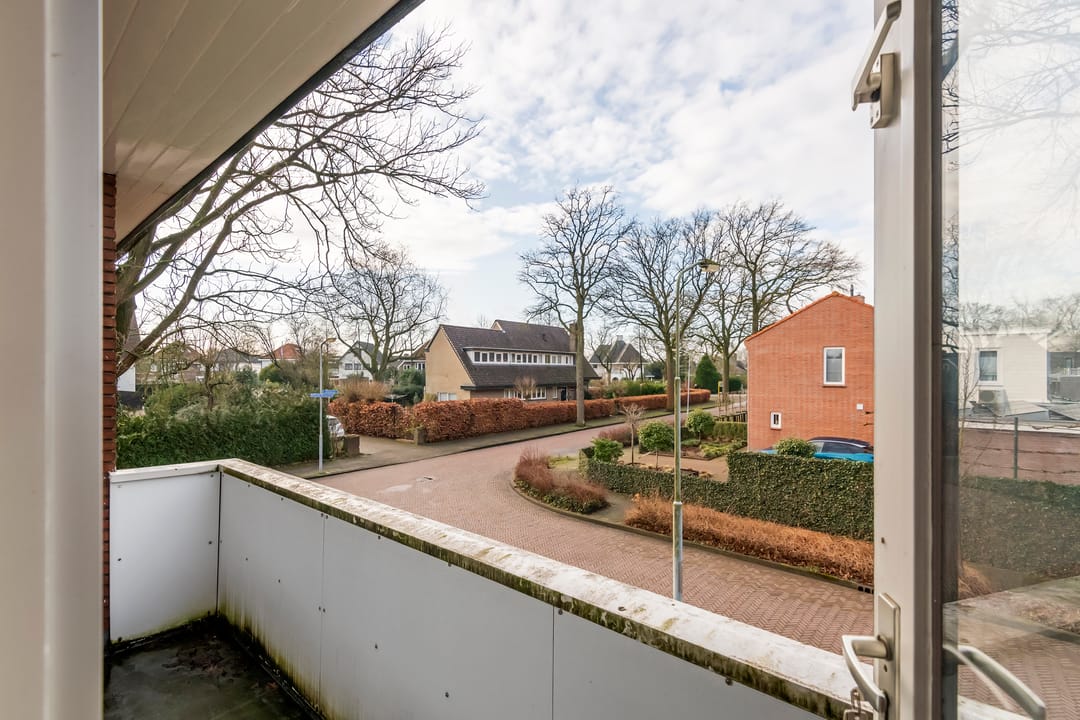 Foto 16 van Julianalaan 26