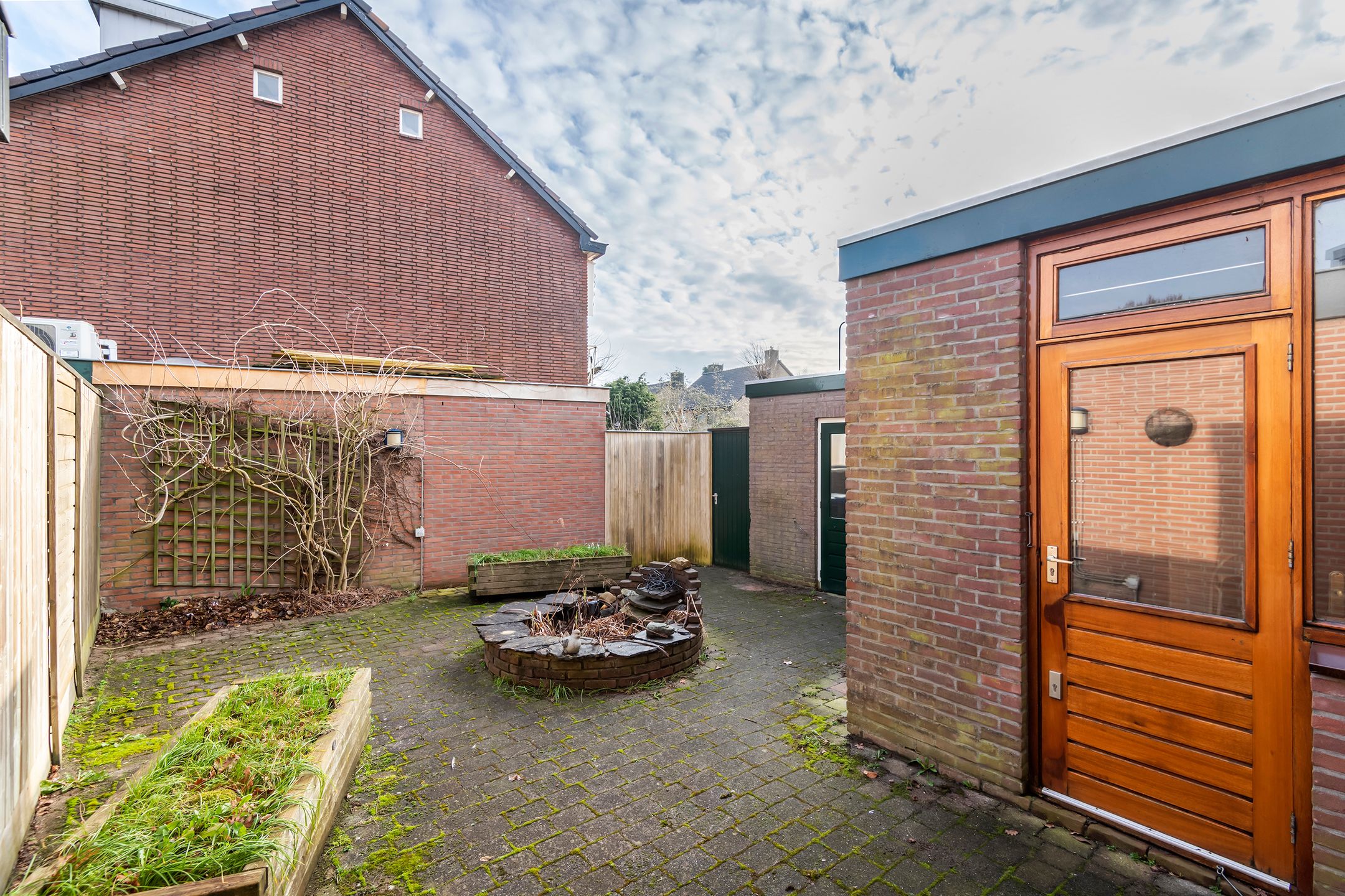 Foto 24 van Julianalaan 26