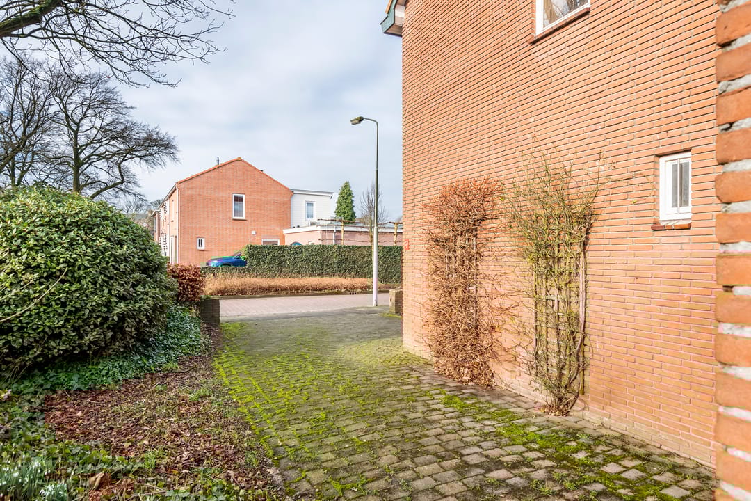 Foto 28 van Julianalaan 26