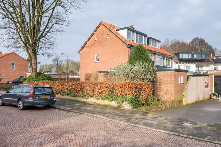 Foto 29 van Julianalaan 26