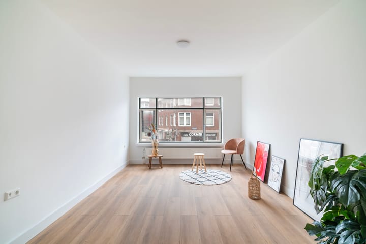 Foto 1 van Veluweplein 46