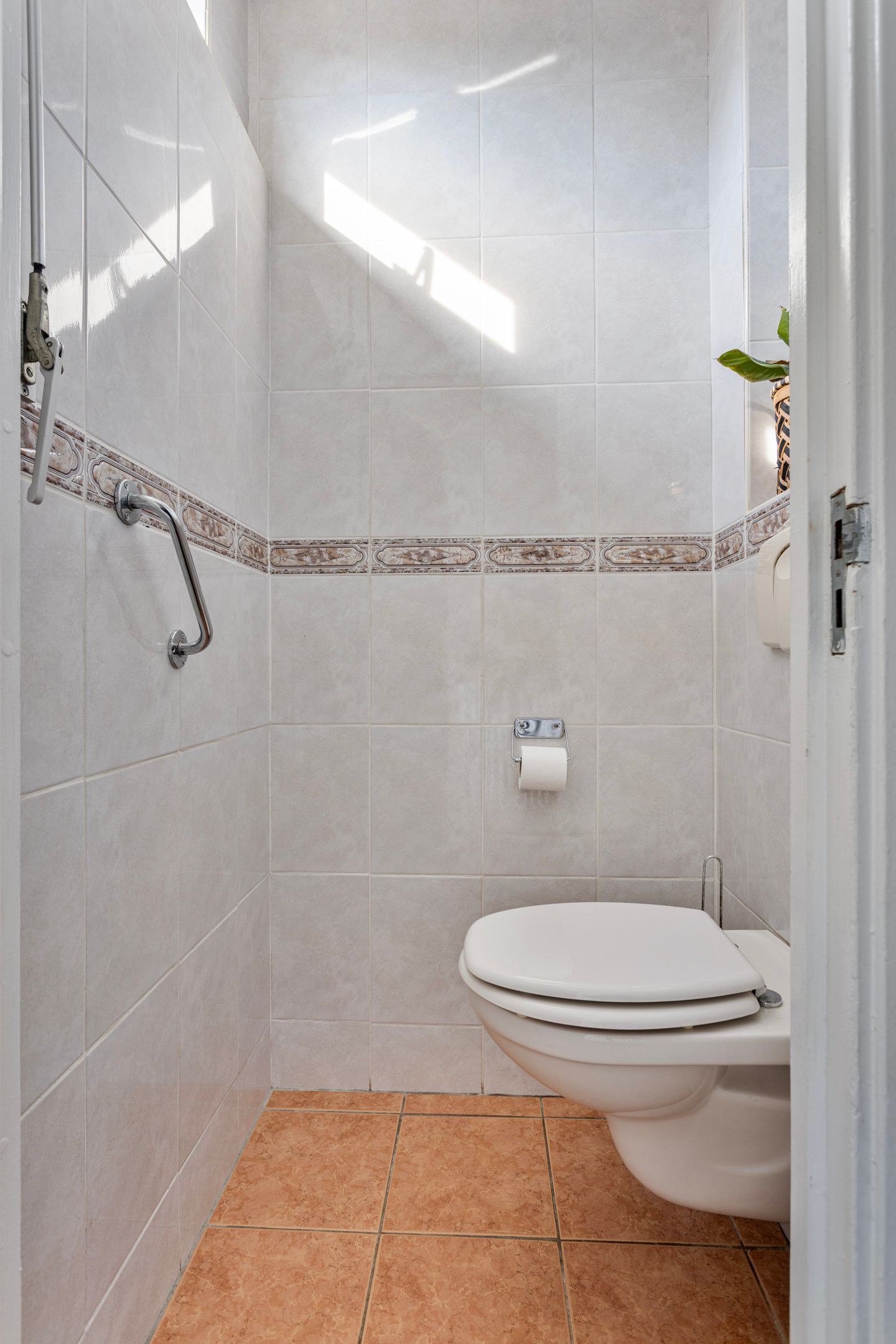 Foto 4 van G.A. Brederostraat 10