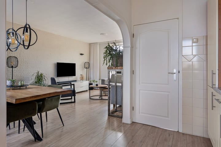 Foto 6 van G.A. Brederostraat 10