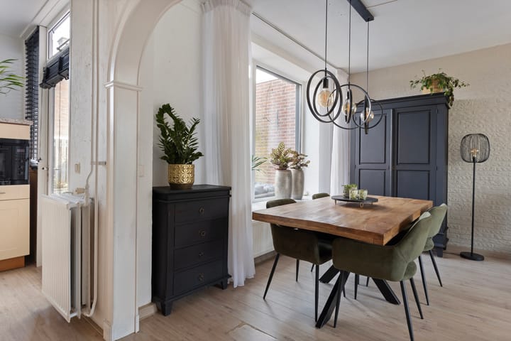 Foto 7 van G.A. Brederostraat 10