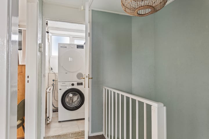 Foto 17 van G.A. Brederostraat 10