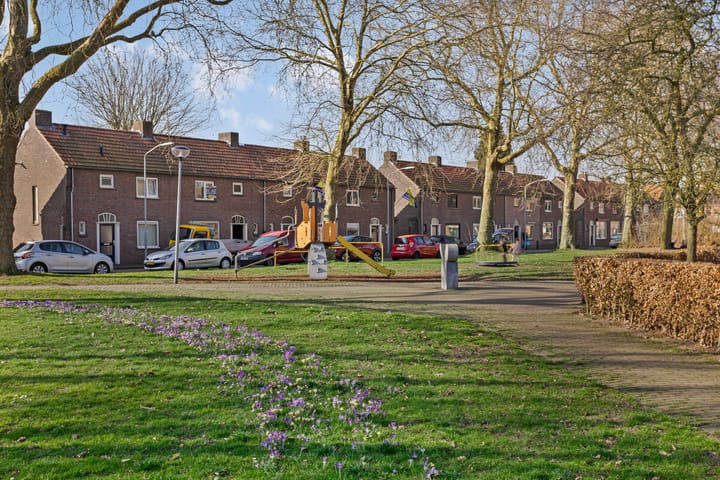 Foto 35 van Pater van den Elsenpad 8