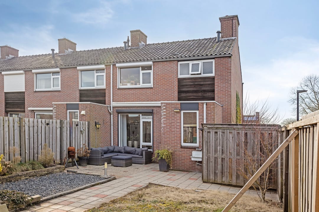 Foto 22 van G.A. Brederostraat 10