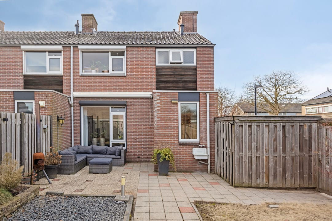 Foto 23 van G.A. Brederostraat 10