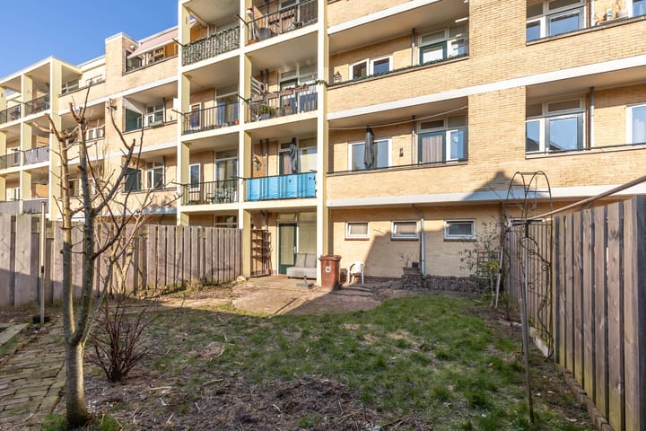 Photo 21 of Colenso 17