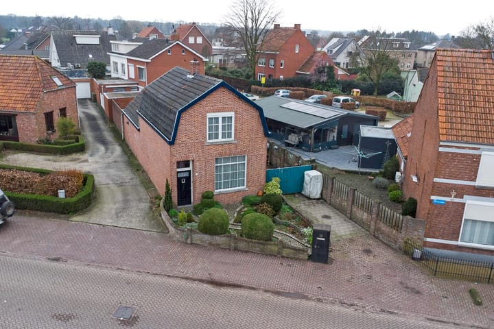 Foto 2 van Turnhoutseweg 2