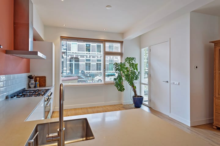 Foto 3 van Jacob Canisstraat 43-A