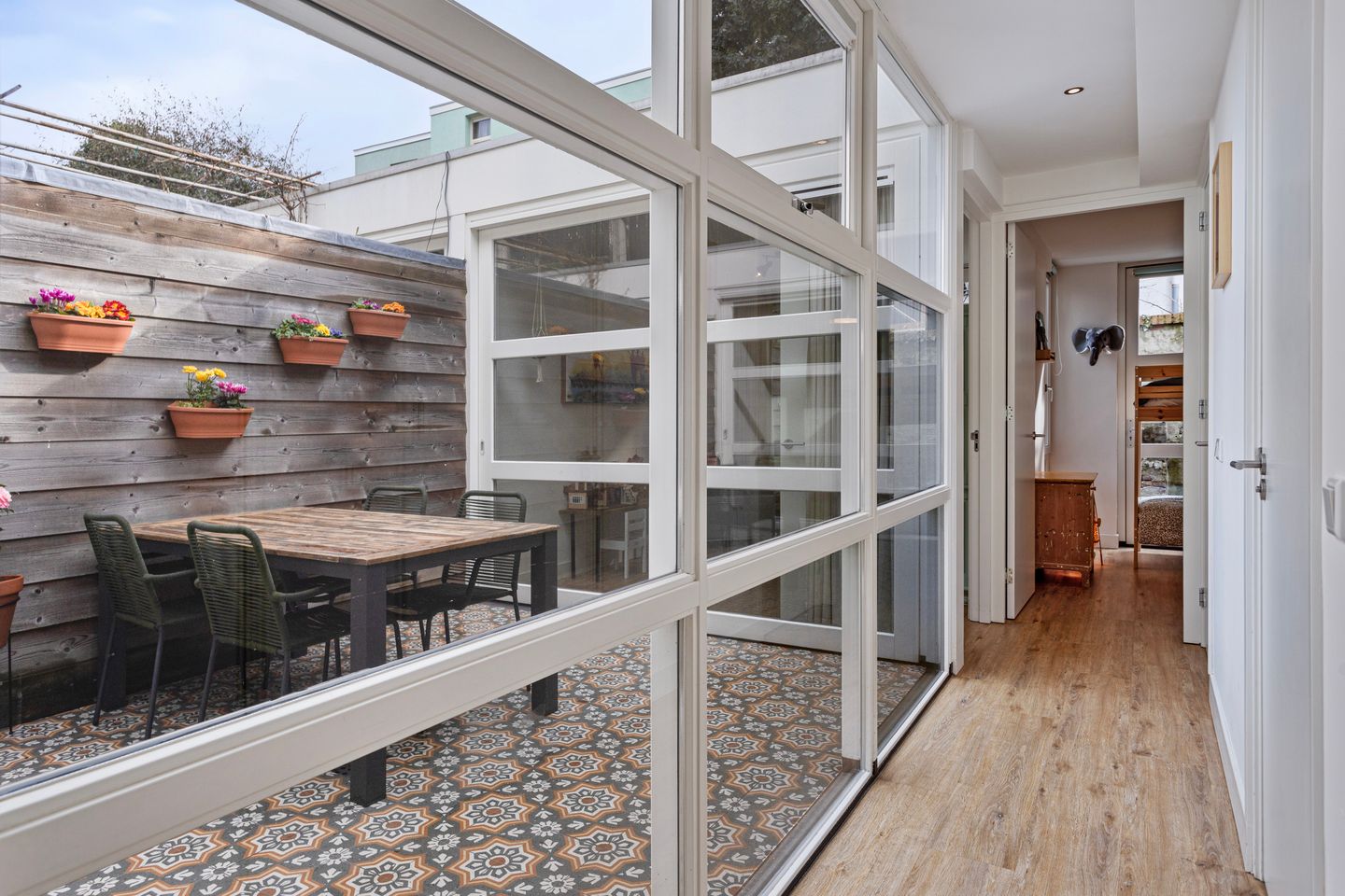 Foto 19 van Jacob Canisstraat 43-A