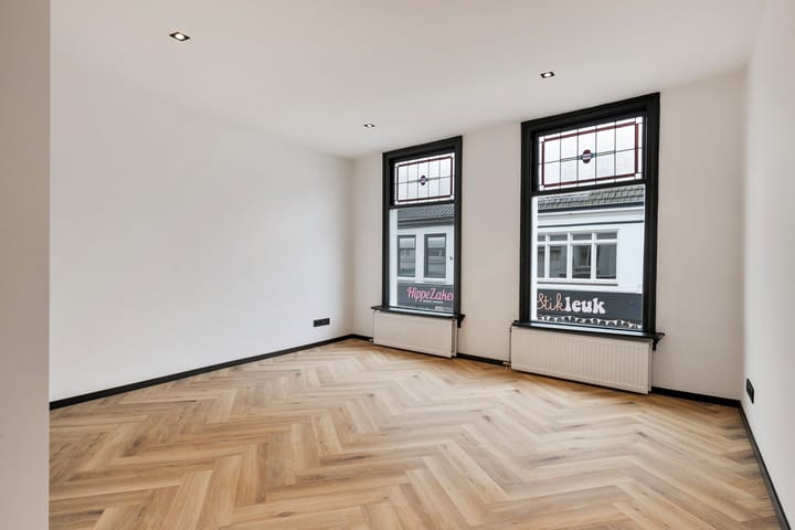 Foto 4 van Korenbeursstraat 3