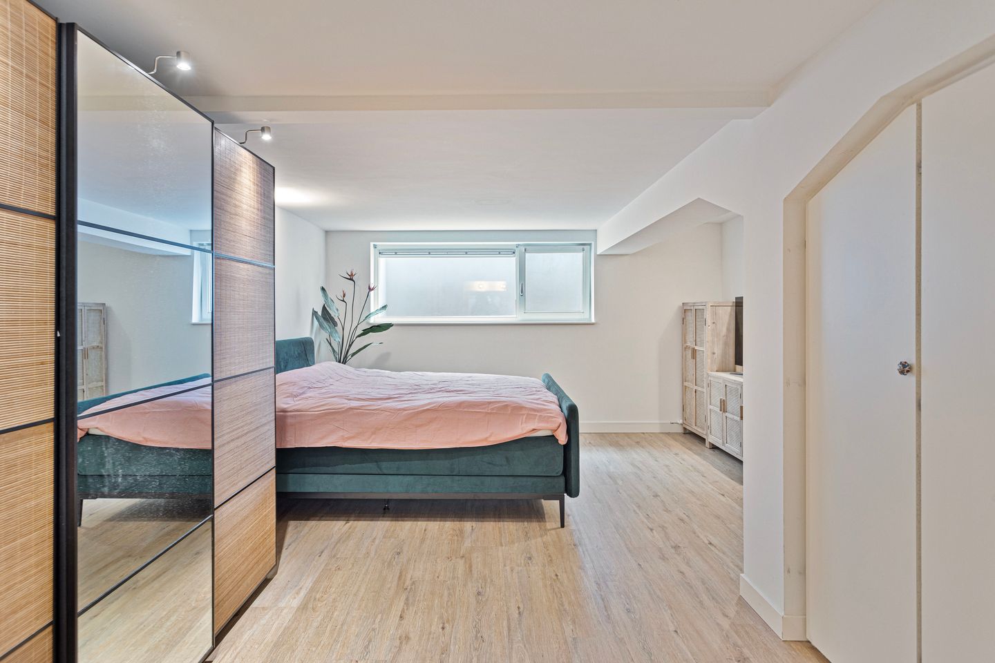 Foto 34 van Jacob Canisstraat 43-A